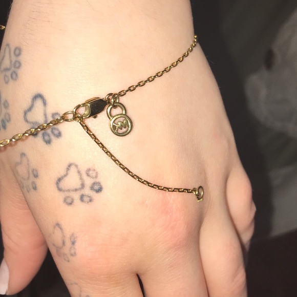 Michael Kors Charm Necklace - Picture 5 of 5